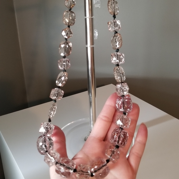 Assorted Casual Necklaces (5 pieces) - Picture 10 of 14